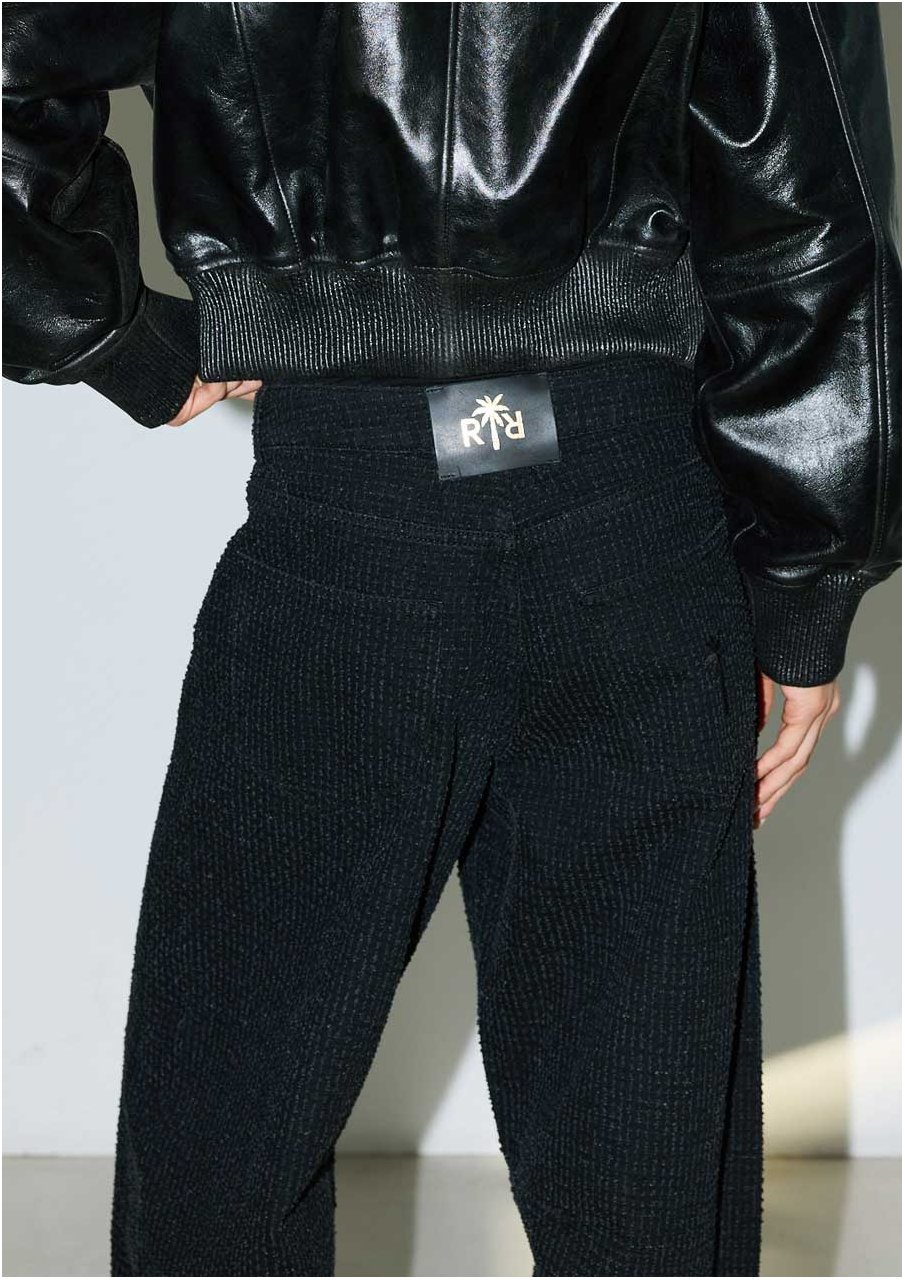 BRETT JEANS